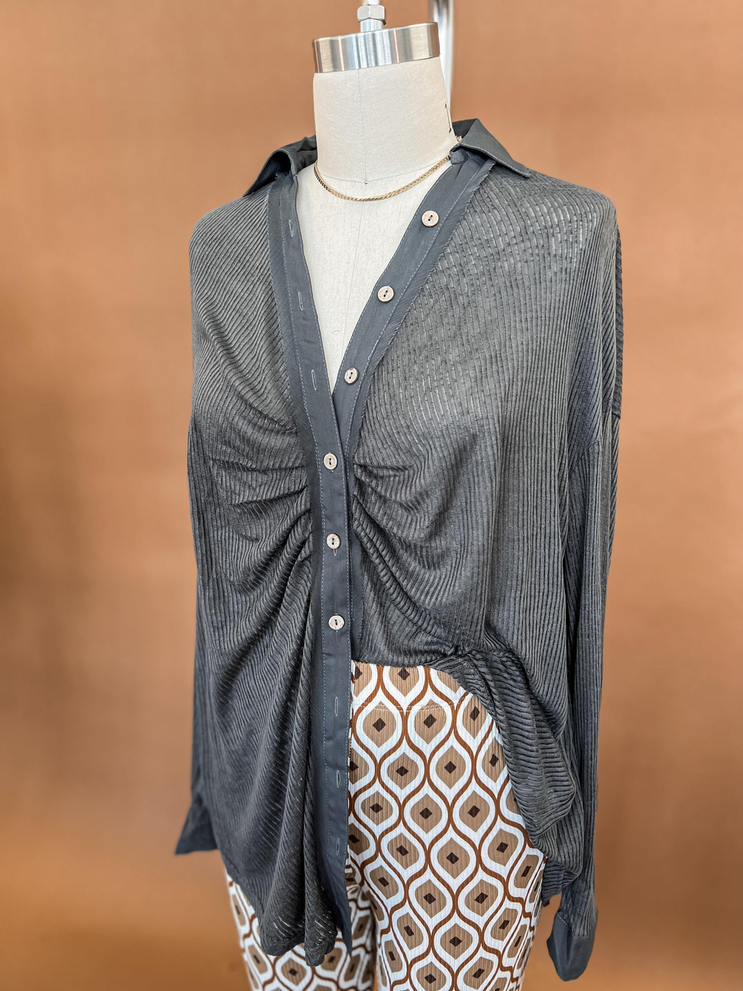 Joss Sheer Ribbed Button Down Top - Warm Charcoal – F+I Collective